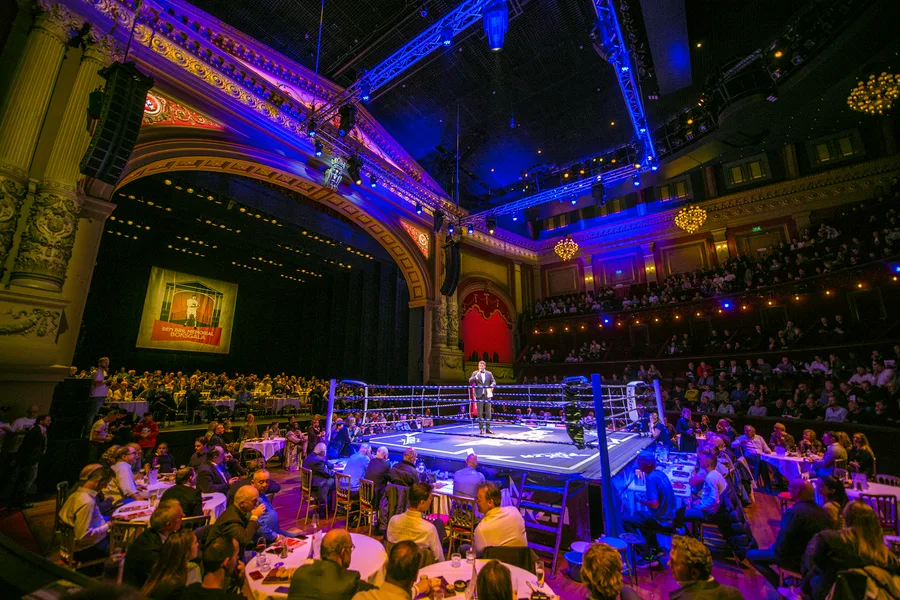 Ben Bril Memorial: Fotografie, Video und Design für ein Boxevent im Carré.